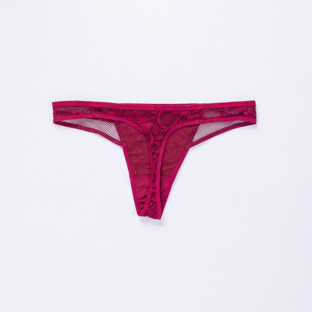 Eloise: Red Lace Panty/Thong - Picture 2 of 2